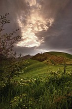Mistico tramonto sui vigneti
